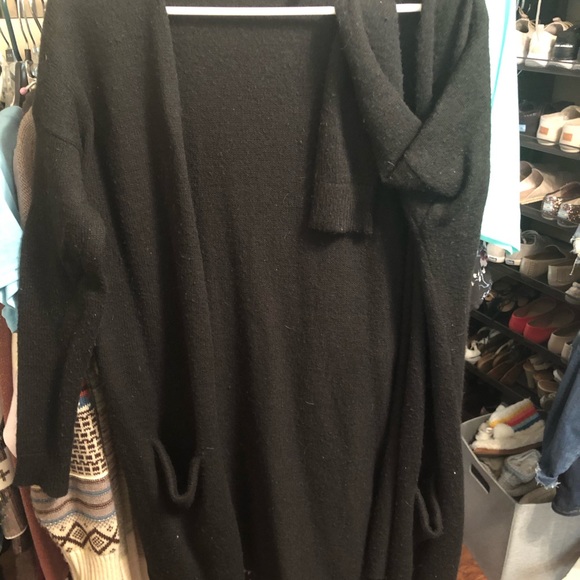 Cardigan - Picture 2 of 3